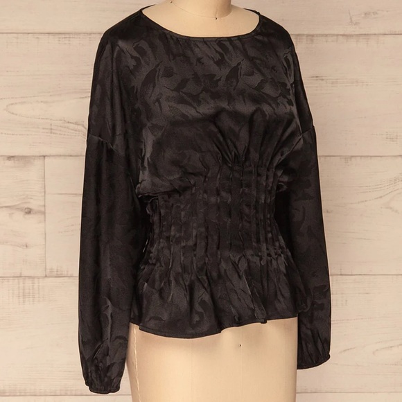 Top, new with tags. - Picture 1 of 7